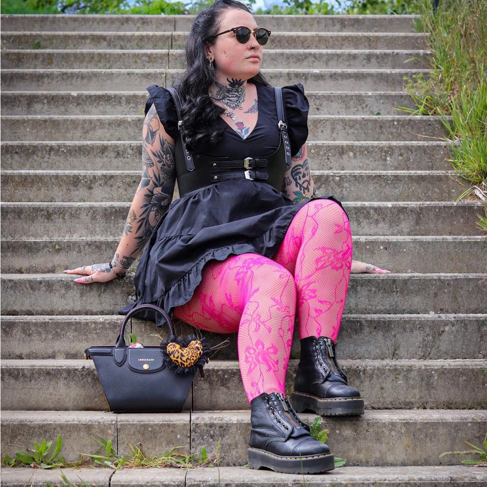 Riff Raff Fishnets - Pomegranate - Picture 2 of 9